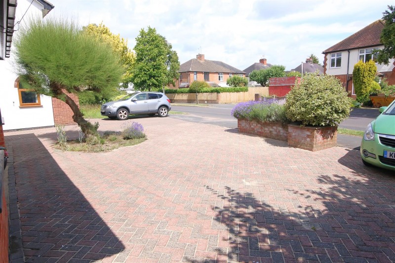 Images for Percival Road, Hillmorton, Rugby EAID:CROWGALAPI BID:1