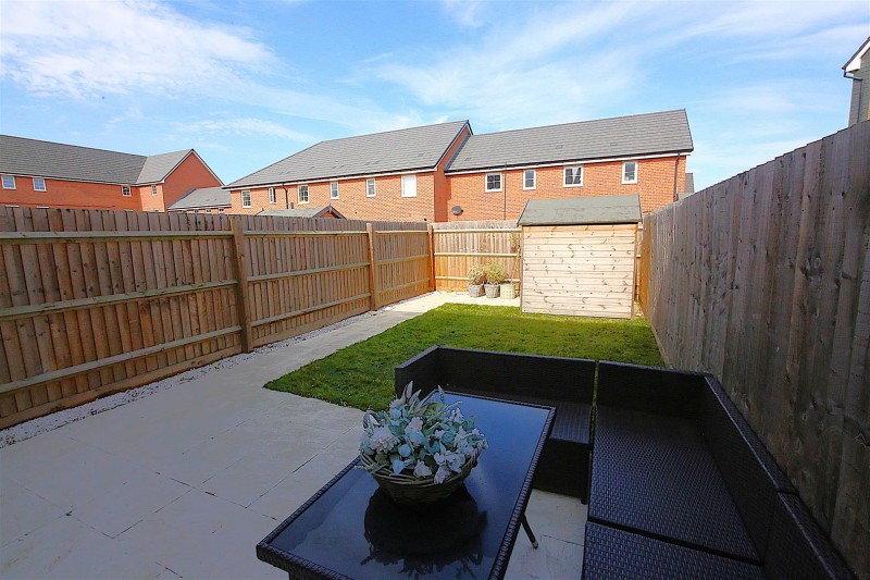 Images for Emerald Close, Ashlawn Gardens, Rugby EAID:CROWGALAPI BID:1