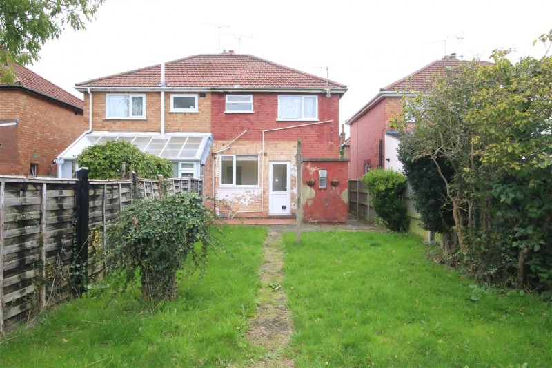 Images for Southfield Road, Rugby, Warwickshire EAID:CROWGALAPI BID:1